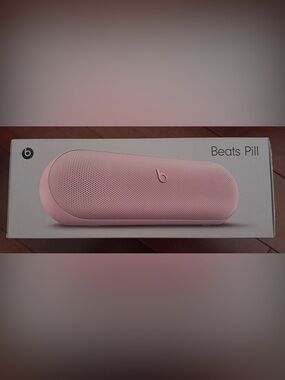 Beats Pill Portable Bluetooth Speaker - Pink